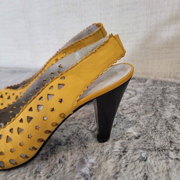 Pancaldi Slingback Heels Womens 9N 3.5" Heel Yellow Cutout Geometric Shapes - Picture 4 of 10
